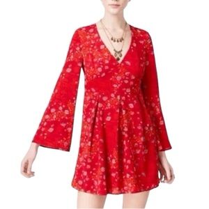 Emerald Sundae Red Floral V Neck Long Sleeve Mini Dress Size Small